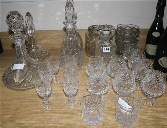 A quantity of glassware